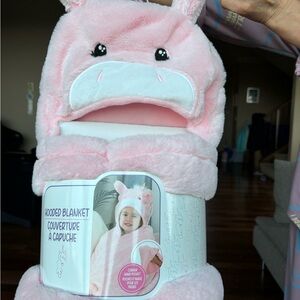 Pink Hooded Blanket with Unicorn Design
